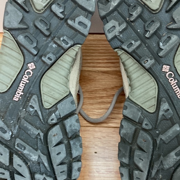 Columbia hiking boots size 8 1/2 - Picture 6 of 8